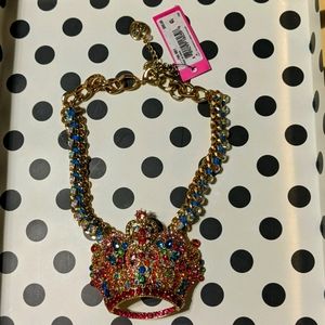 NWT Betsey Johnson x Trolls Crown Necklace
